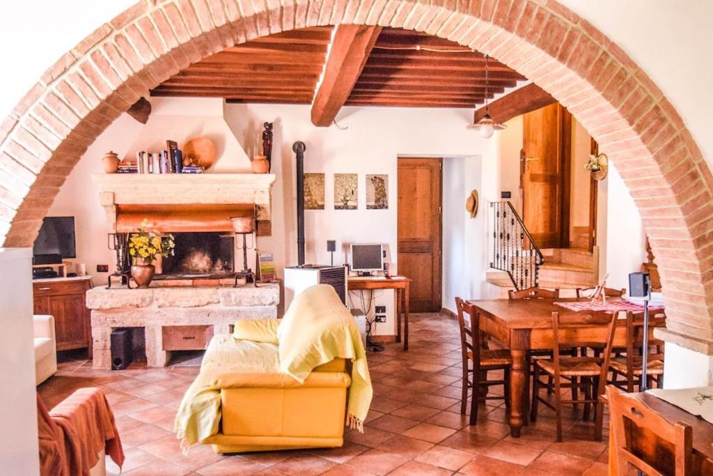 Agriturismo Podere Biancospino Piscina Privata К'янчіано-Терме Екстер'єр фото